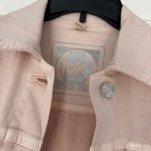 MICHAEL Michael Kors Pink Jean Jacket with Textured Fabric and Quality Stitching